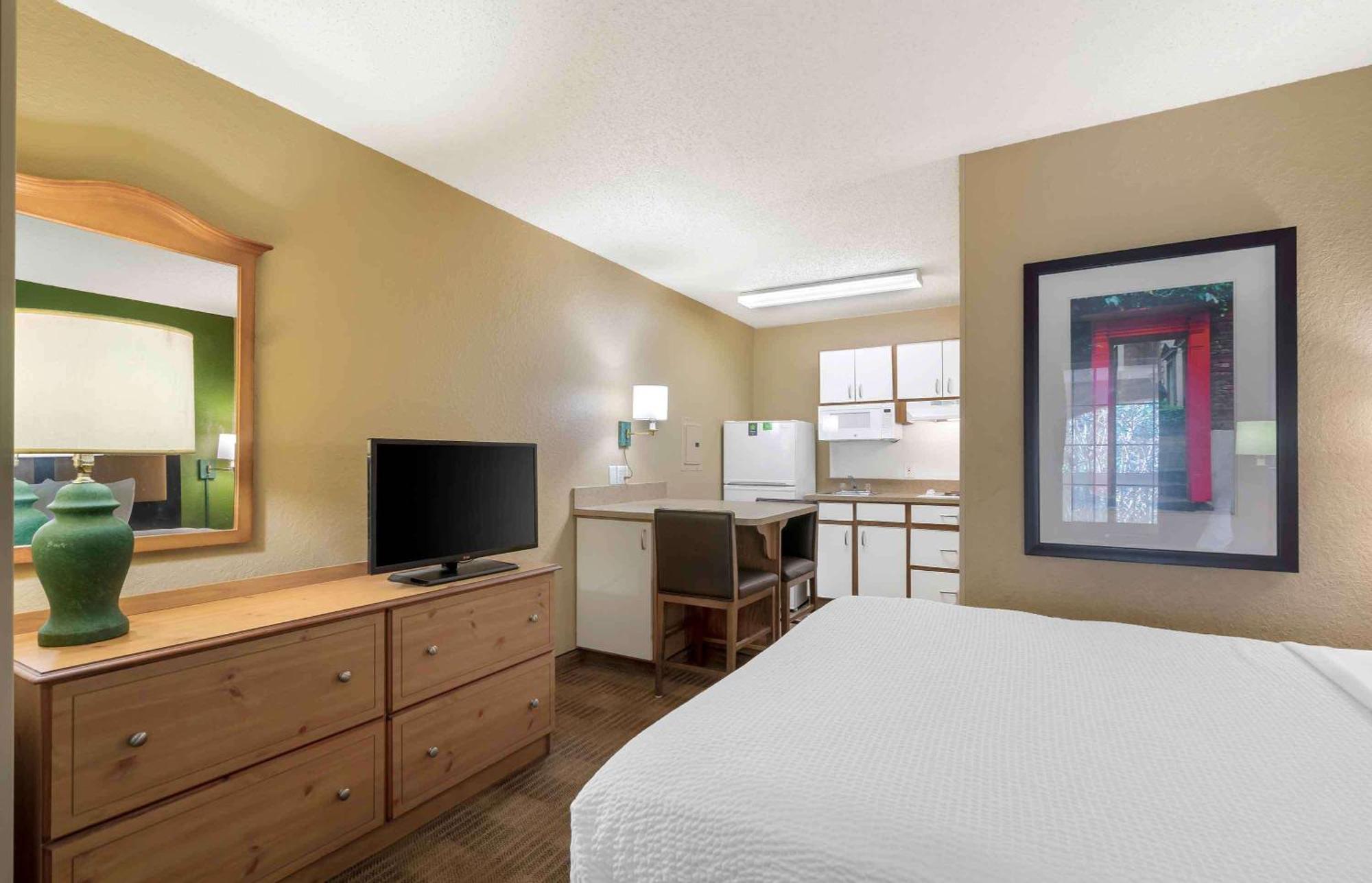 Extended Stay America Suites - Clearwater - Carillon Park Экстерьер фото